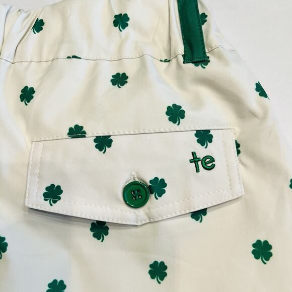 Tipsy Elves St Patty Day Shorts Clovers All Over Mens XXL White/Green (A0130) - Picture 6 of 7
